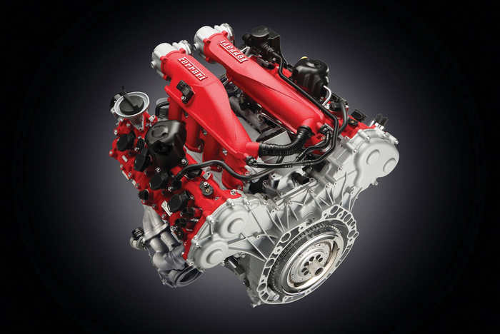 Ferrari Бензиновый двигатель V8