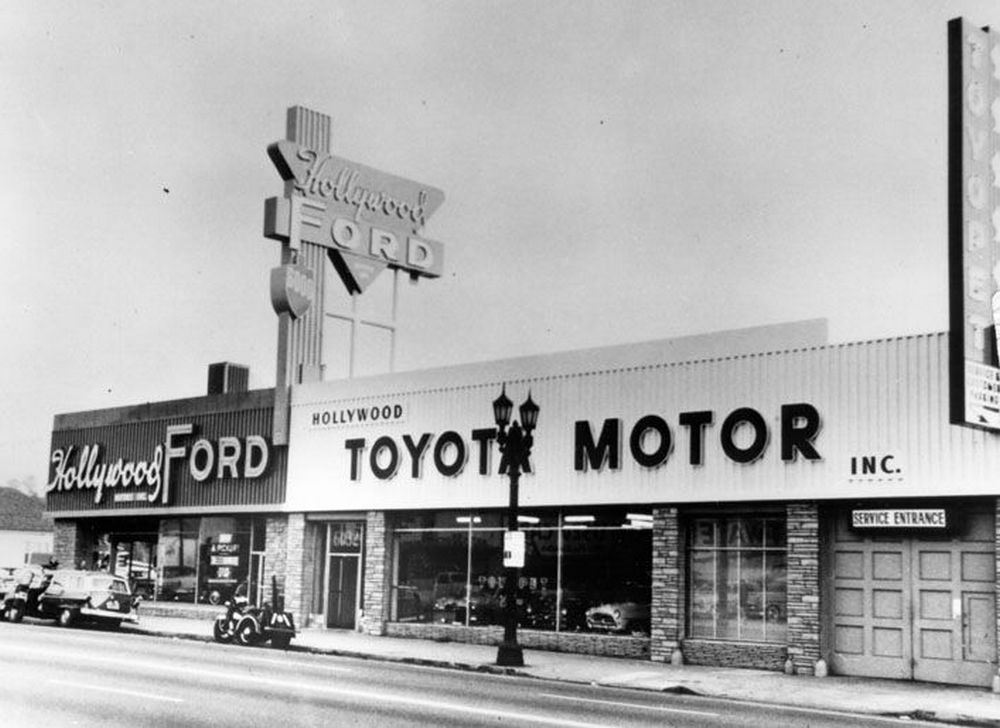 История компании Тойота