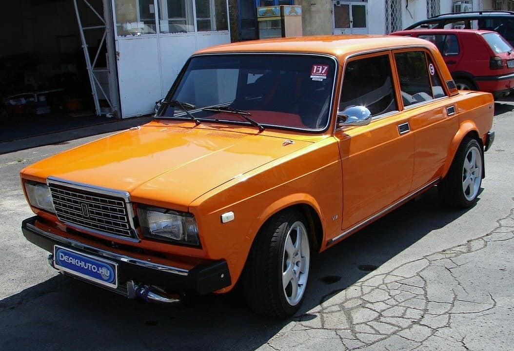 ВАЗ-2107 , с турбиновым движком Nissan V6