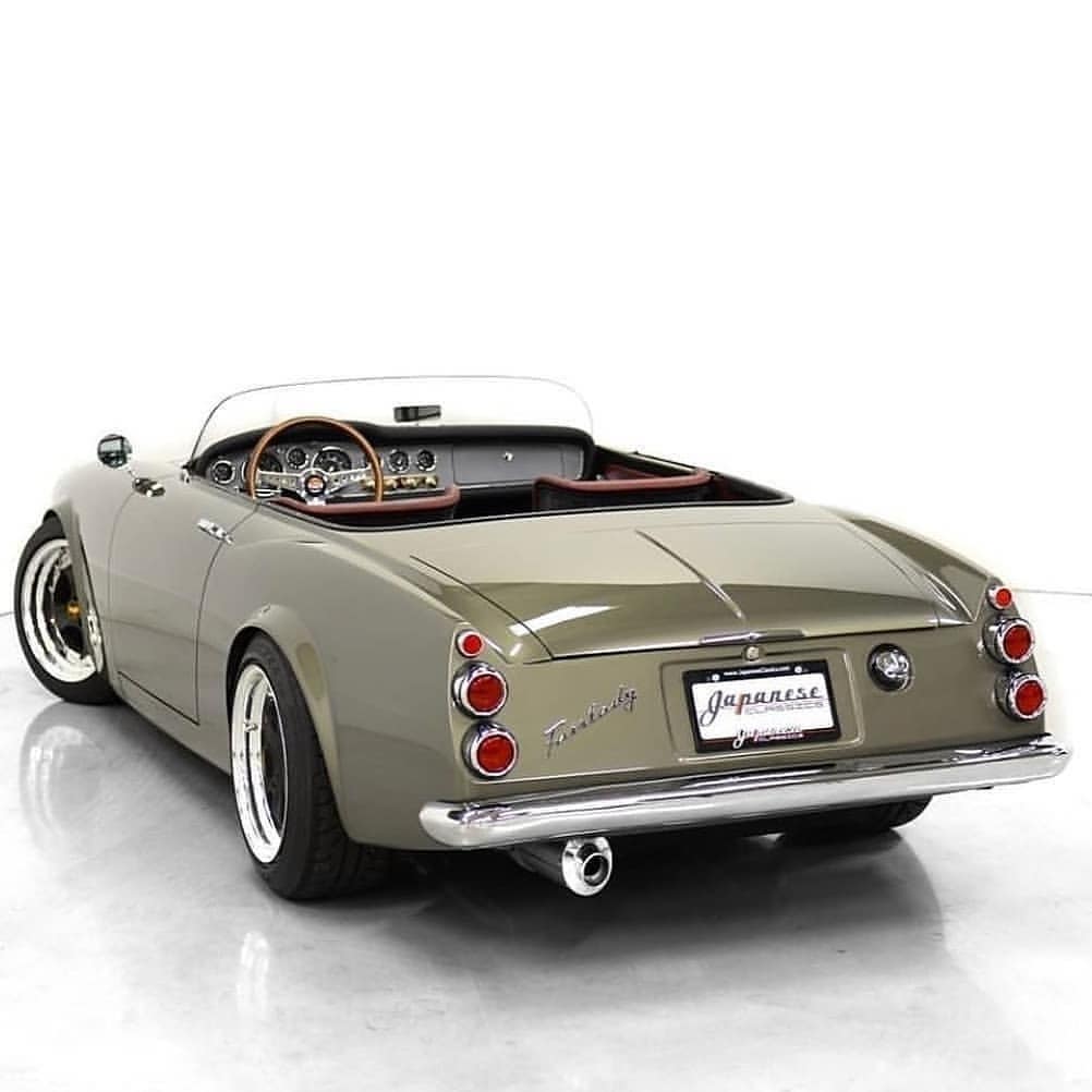 1966 Datsun Roadster