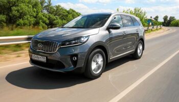 Кроссовер для офисного карьериста — нашли лучшие варианты