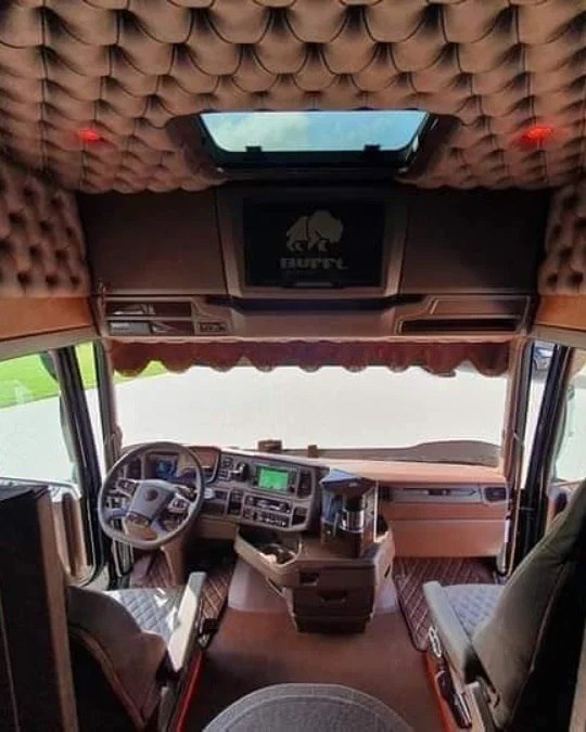 Scania 650S Longline